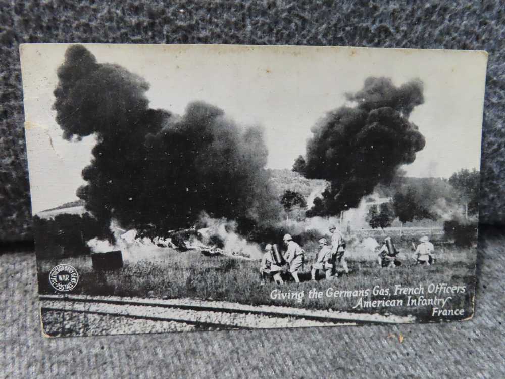 10-ORIGINAL BLACK & WHITE WWI POSTCARDS OF AMERICANS FIGHTING IN FRANCE-img-5