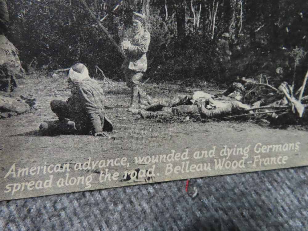 10-ORIGINAL BLACK & WHITE WWI POSTCARDS OF AMERICANS FIGHTING IN FRANCE-img-15