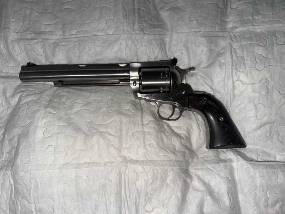 New Model Super Blackhawk Hunter-Ruger-img-0