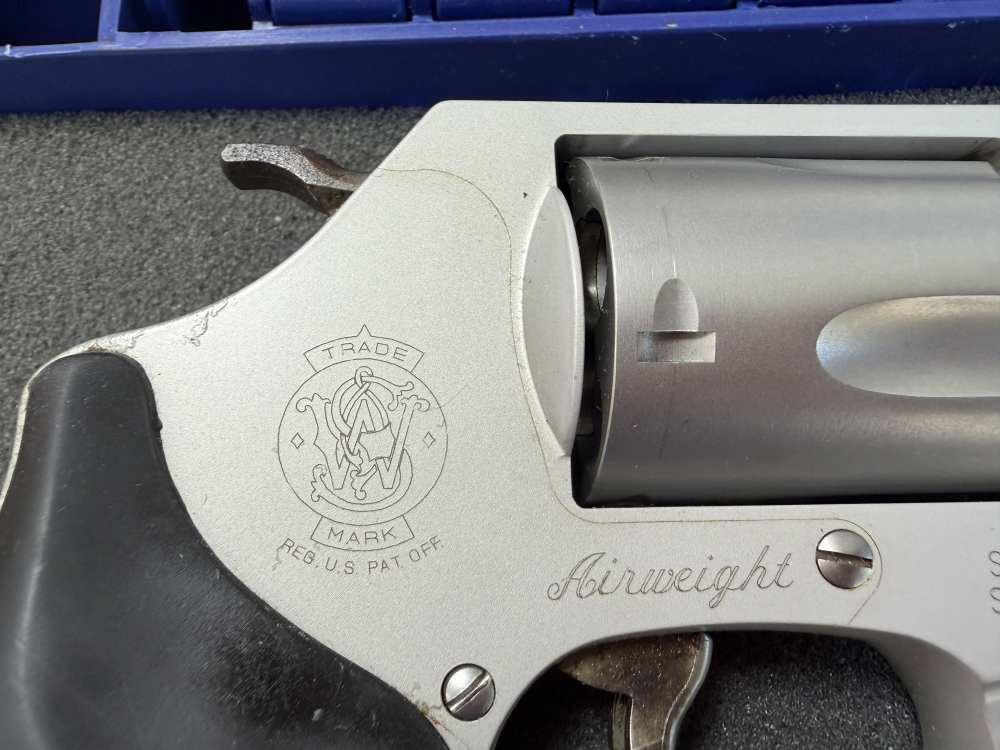 Smith & Wesson Model 637-2 Air-Weight Revolver in .38 Spl +P - Great CCW-img-5
