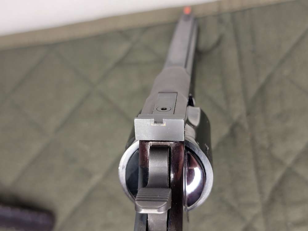 DAN WESSON V22 REVOLVER .22LR/6"-img-10