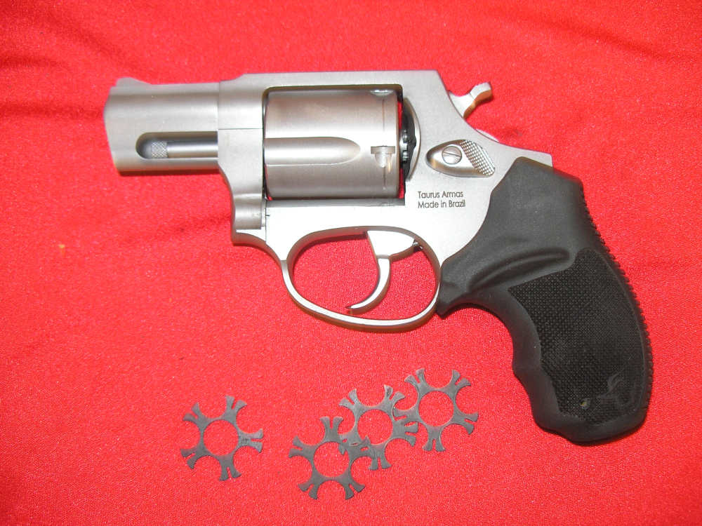 TAURUS M905 9mm REVOLVER-img-1