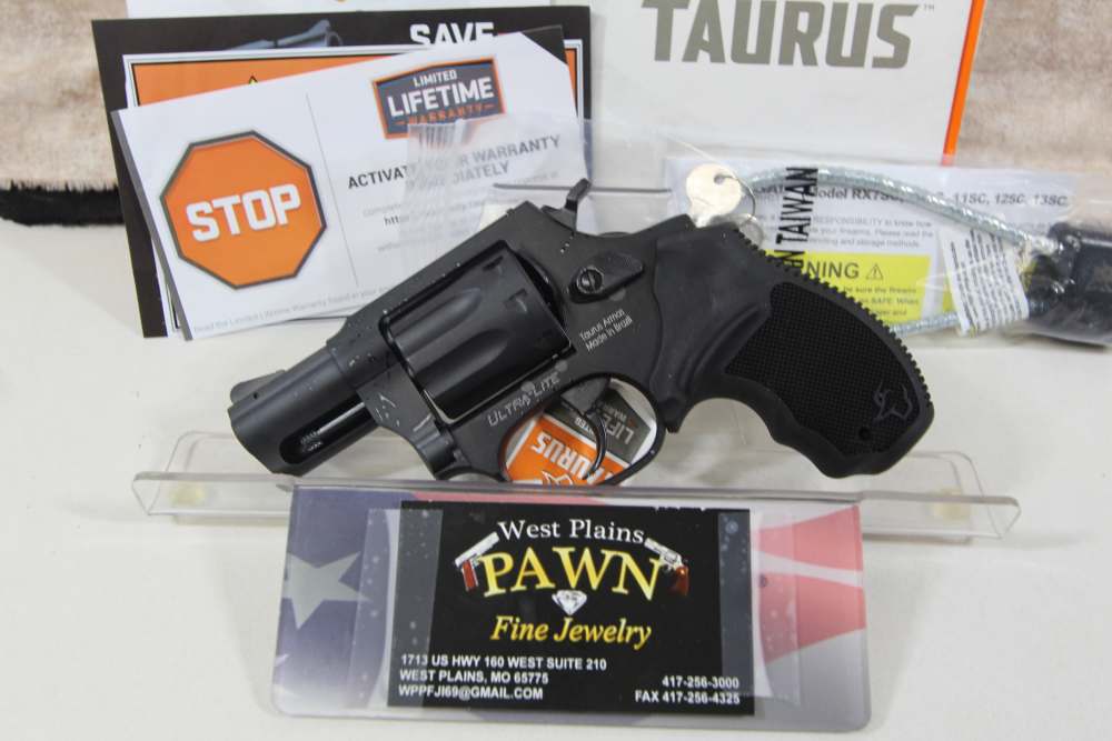 NIB TAURUS 942 ULTRA-LITE DA .22 WMR REVOLVER 2" 8 SHOT 2-942M021UL BLACK-img-1