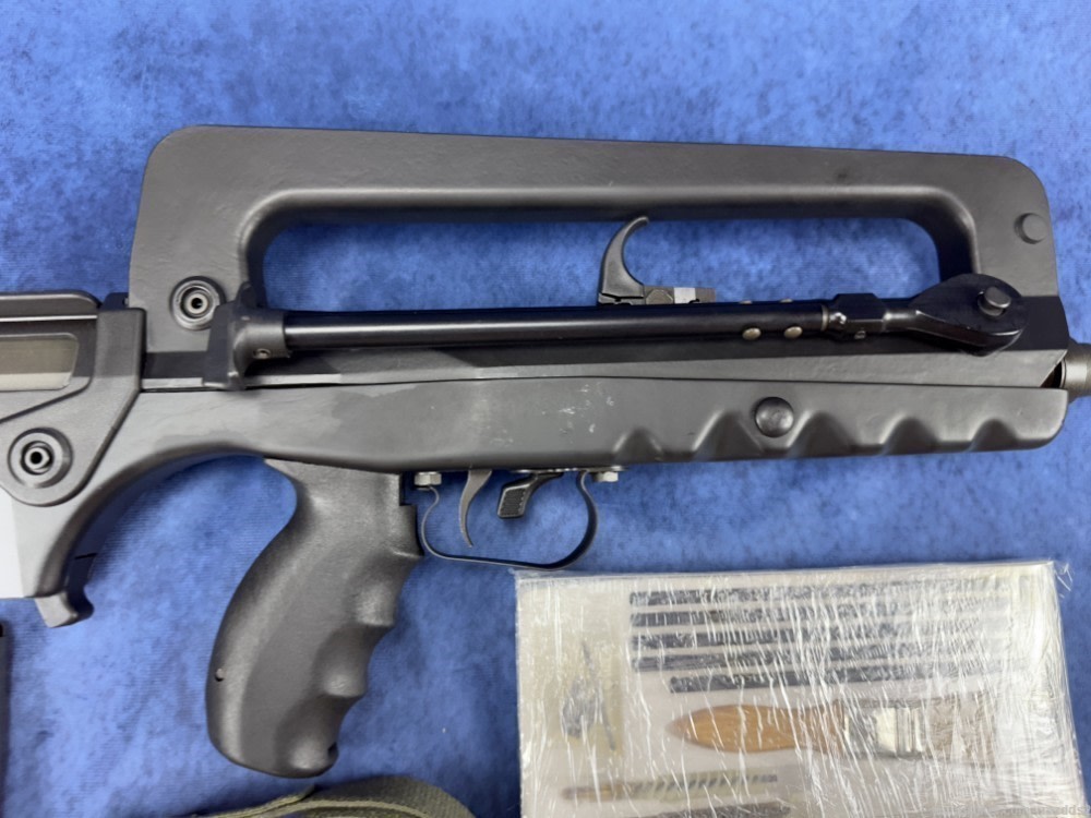 Excellent Pre-ban Famas semi auto with accessories-img-2