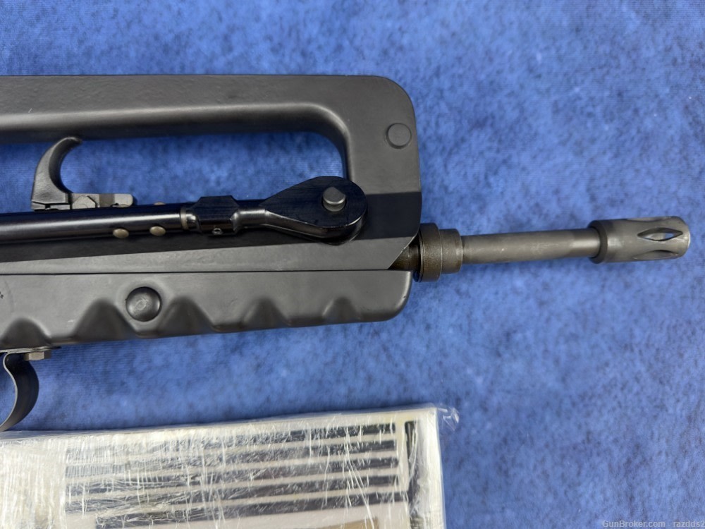 Excellent Pre-ban Famas semi auto with accessories-img-3