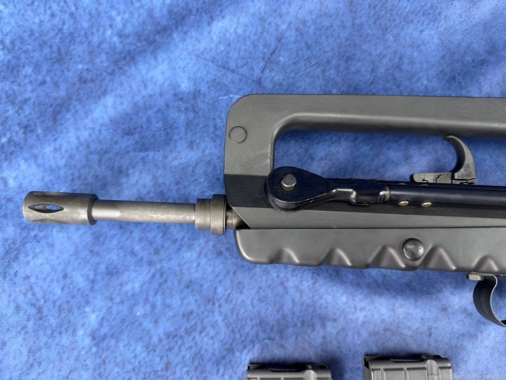 Excellent Pre-ban Famas semi auto with accessories-img-9