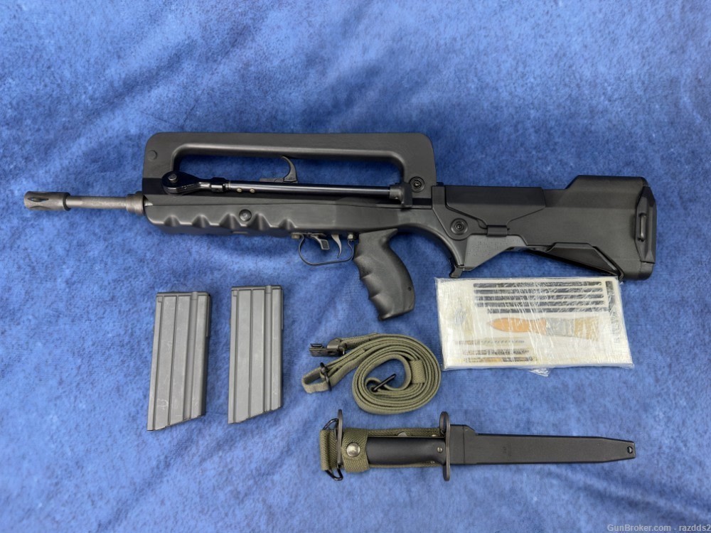 Excellent Pre-ban Famas semi auto with accessories-img-6