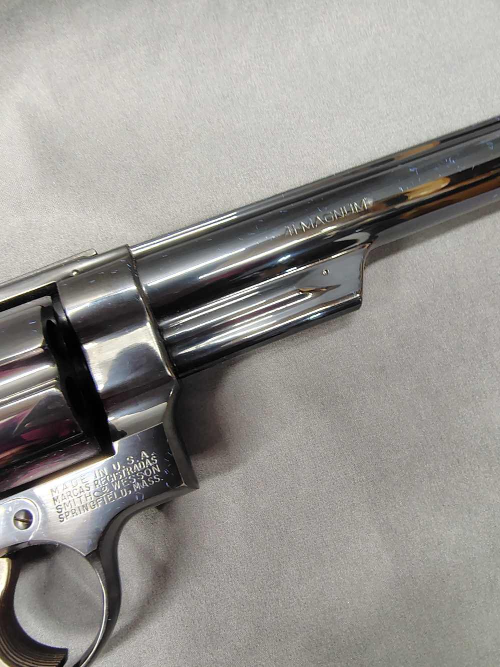 Smith and Wesson S&W 57 8-3/8" barrel 41 mag w presentation box NO RESERVE!-img-10