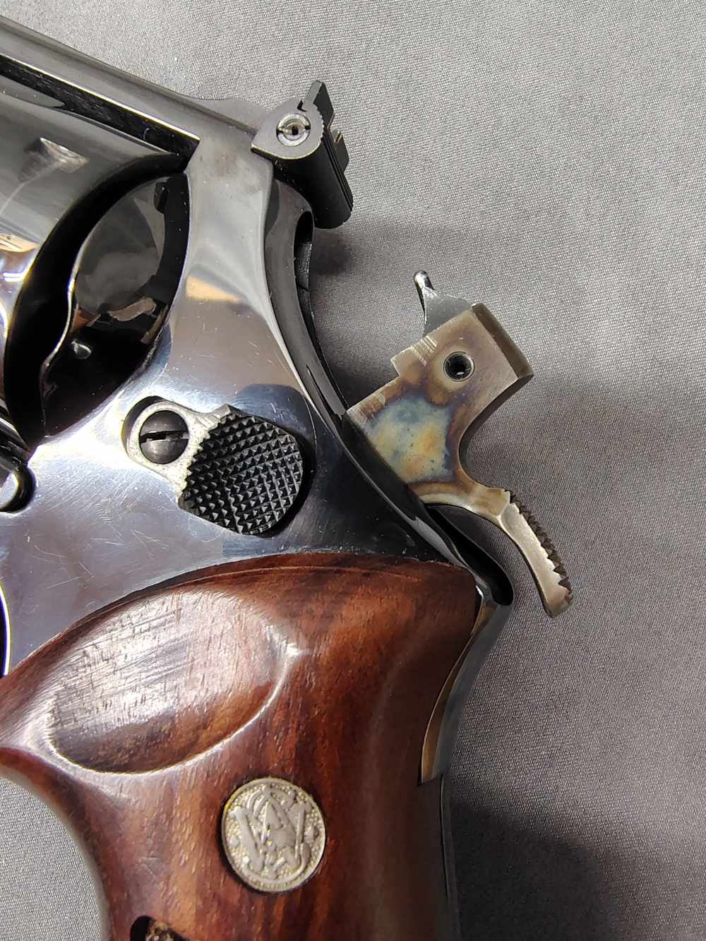 Smith and Wesson S&W 57 8-3/8" barrel 41 mag w presentation box NO RESERVE!-img-13