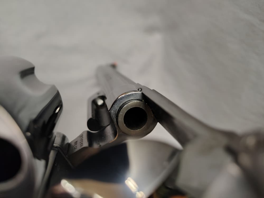 Smith and Wesson S&W 57 8-3/8" barrel 41 mag w presentation box NO RESERVE!-img-26