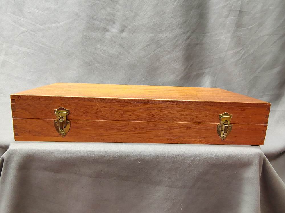 Smith and Wesson S&W 57 8-3/8" barrel 41 mag w presentation box NO RESERVE!-img-34