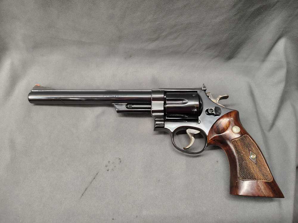 Smith and Wesson S&W 57 8-3/8" barrel 41 mag w presentation box NO RESERVE!-img-1