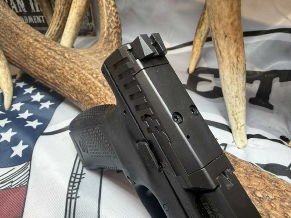 CZ-USA CZ P10C OR SEMI-AUTO PISTOL-img-4