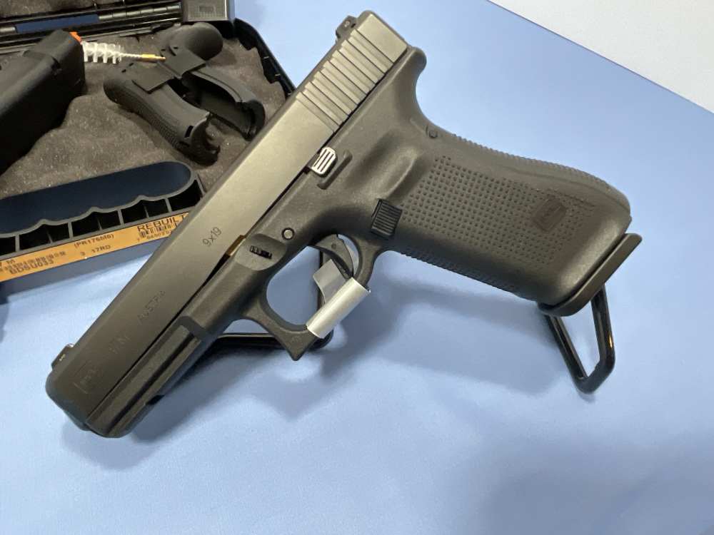 Glock 17M Collector Rare FBI-img-7