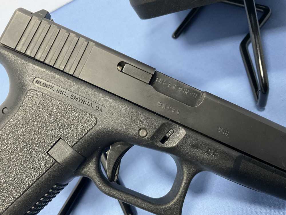 Glock G19 Collector Gen2 Rare-img-19