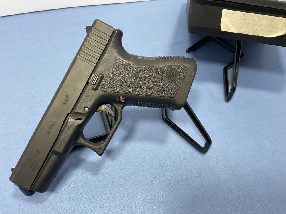 Glock G19 Collector Gen2 Rare-img-12