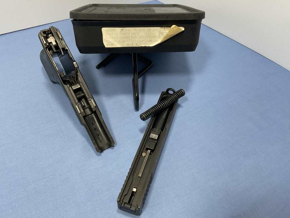 Glock G19 Collector Gen2 Rare-img-40