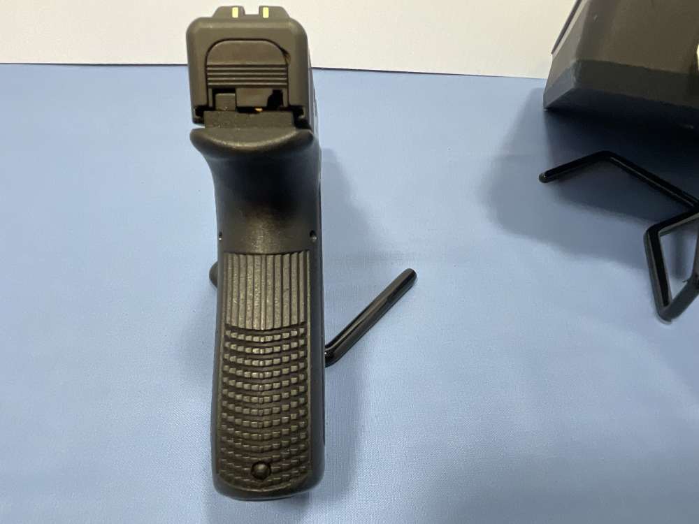 Glock G19 Collector Gen2 Rare-img-26