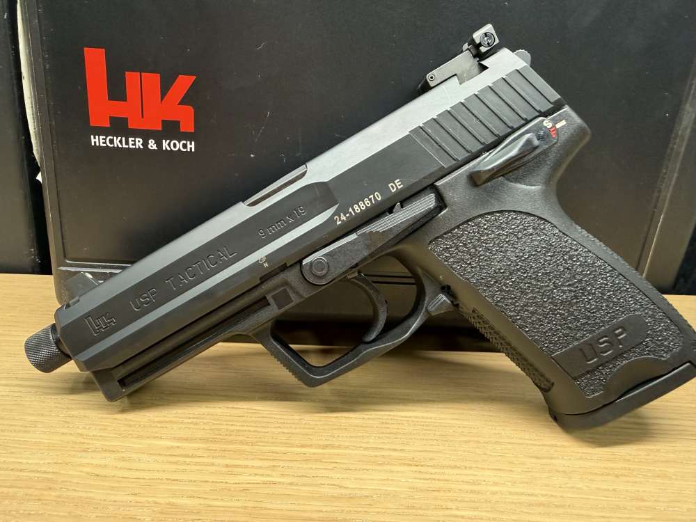 HK USP Tactical V1 9mm 4.86" Threaded, Night Sights, 6 Mags, Optic Adapter-img-0