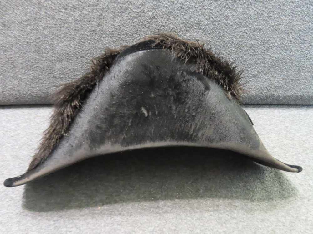 VINTAGE FELT FORE AND AFT CAP WITH PATRIOTIC EAGLE INSIGNIA ON  LEFT SIDE-img-7