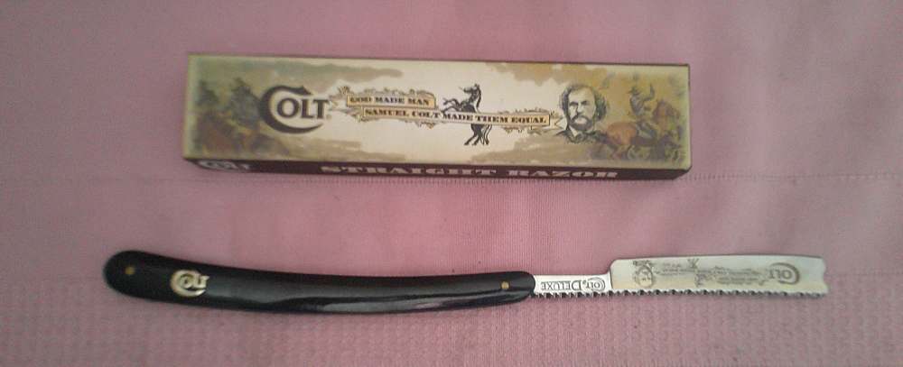 NIB Colt “God Made Man, Samuel Colt Made Them Equal” Straight Edge Razor!-img-6