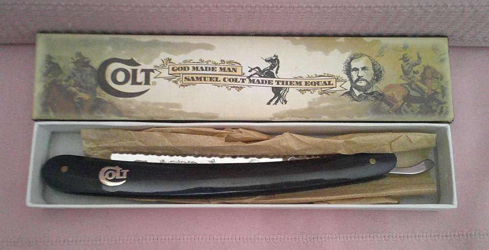 NIB Colt “God Made Man, Samuel Colt Made Them Equal” Straight Edge Razor!-img-17
