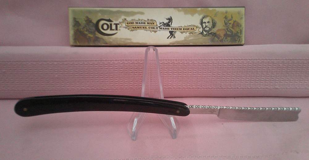 NIB Colt “God Made Man, Samuel Colt Made Them Equal” Straight Edge Razor!-img-4