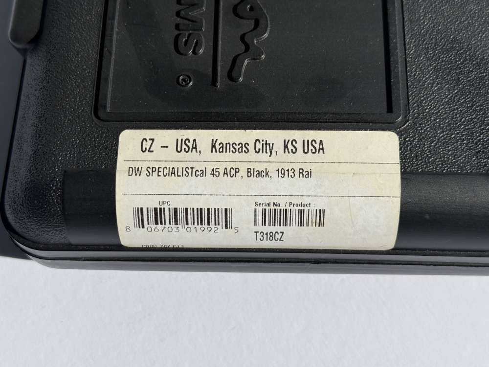 Dan Wesson Specialist Black 45 ACP Pistol *Brand New*-img-2