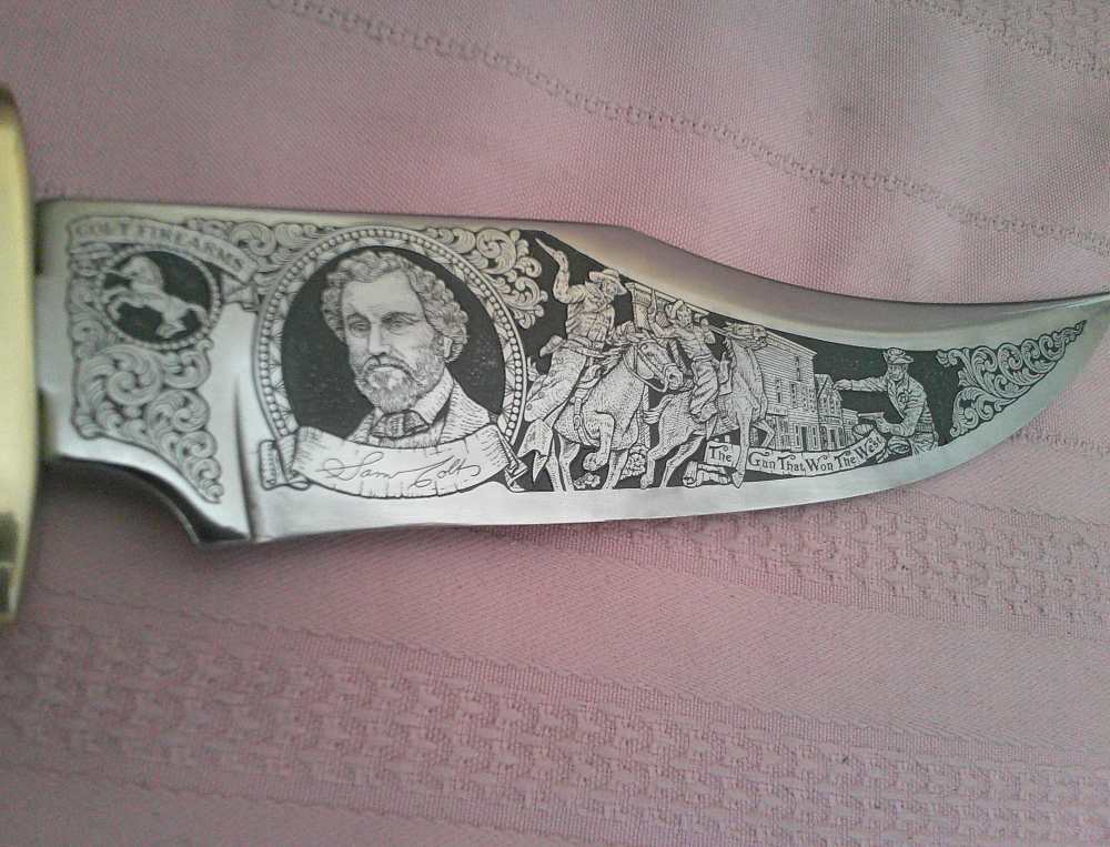 Rare USA MFG COLT Collector Grade 1977 Texas Aurum Etch Bowie Knife #V50662-img-12