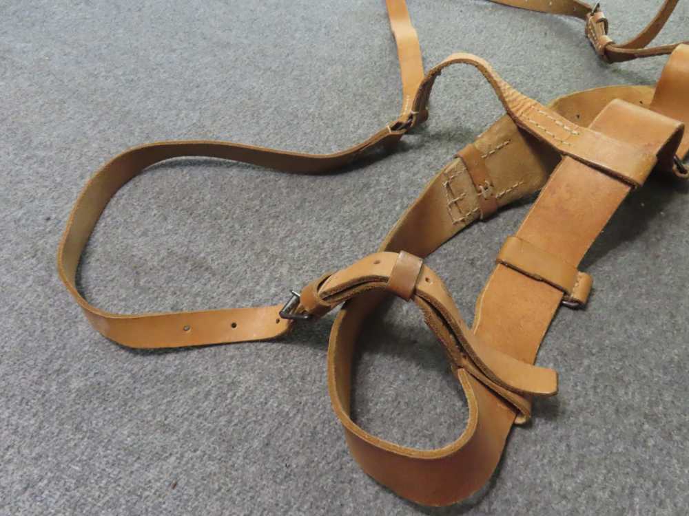 INDO CHINA WAR ERA FRENCH WAIST BELT-Y STRAPS AND EQUIPMENT HANGERS-img-9