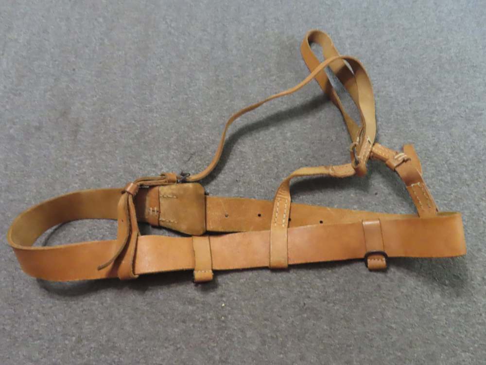 INDO CHINA WAR ERA FRENCH WAIST BELT-Y STRAPS AND EQUIPMENT HANGERS-img-5