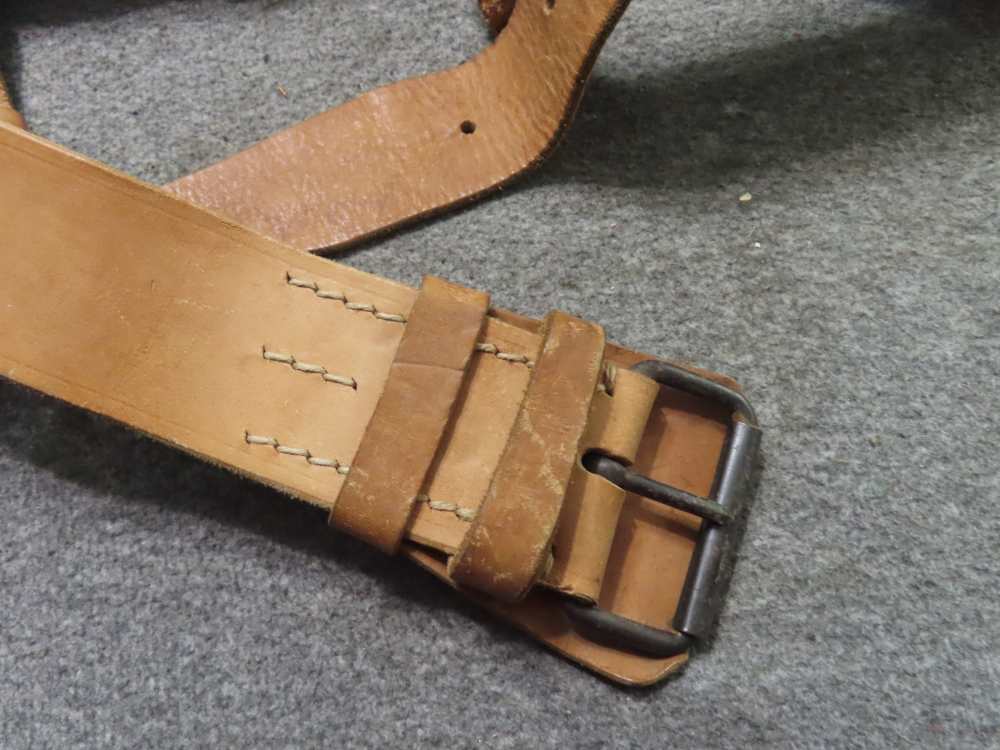INDO CHINA WAR ERA FRENCH WAIST BELT-Y STRAPS AND EQUIPMENT HANGERS-img-12