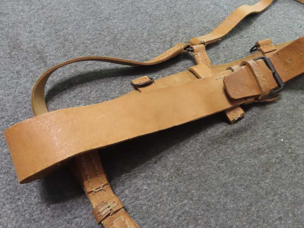 INDO CHINA WAR ERA FRENCH WAIST BELT-Y STRAPS AND EQUIPMENT HANGERS-img-11