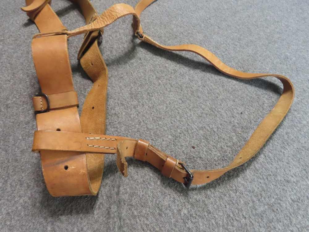 INDO CHINA WAR ERA FRENCH WAIST BELT-Y STRAPS AND EQUIPMENT HANGERS-img-8