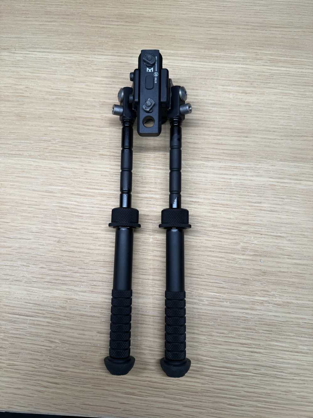 Atlas BT10 V8 Bipod with BT80 M-LOK Rail, Picatinny Clamp, B&T Industries-img-4