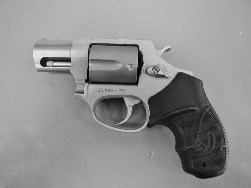 Taurus M85 Ultra-Lite 2" Stainless  .38 Spl. 5-Shot Revolver -img-0