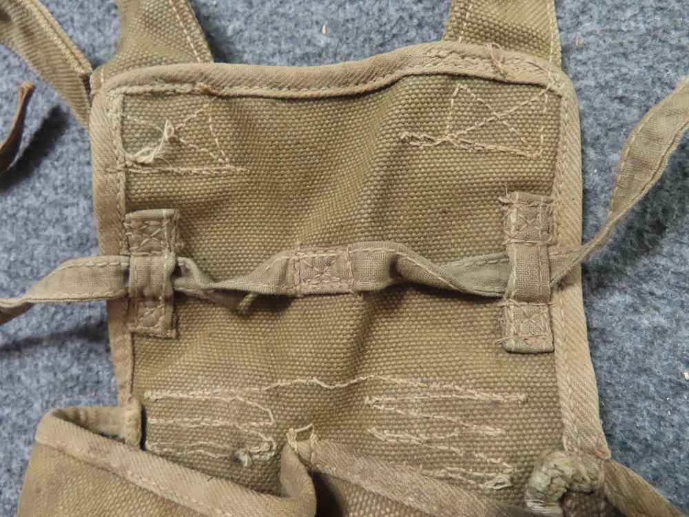 VIETNAM WAR ERA NVA-VIET CONG-CHINESE 2 POCKET STICK GRENADE POUCH-img-3