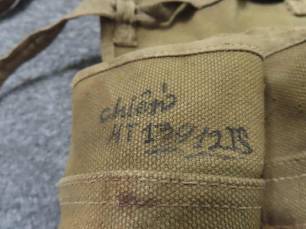 VIETNAM WAR ERA NVA-VIET CONG-CHINESE 2 POCKET STICK GRENADE POUCH-img-1