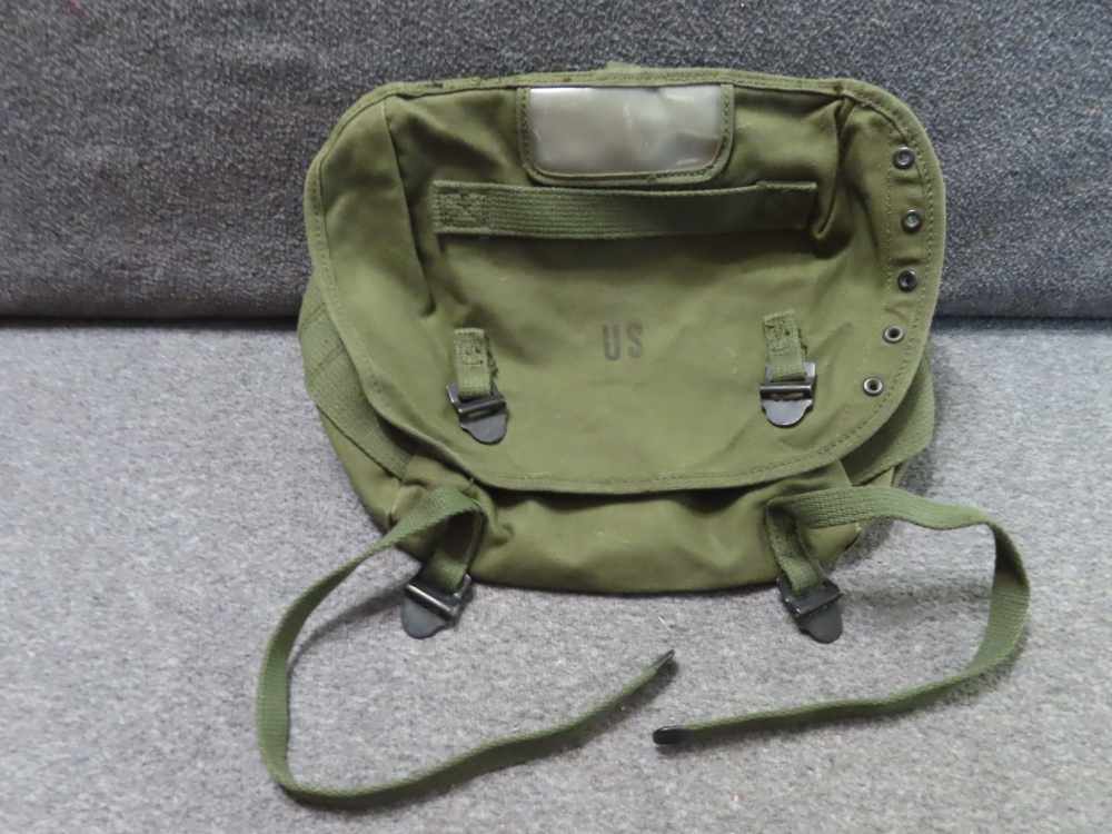VIETNAM WAR ERA U.S. ARMY BUTT PACK DATED 1962, ORIGINAL, COMPLETE-img-11