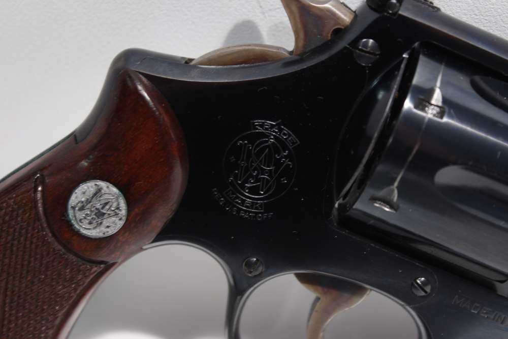 Smith & Wesson Outdoorsman 38 Spl Made in 1939-img-2