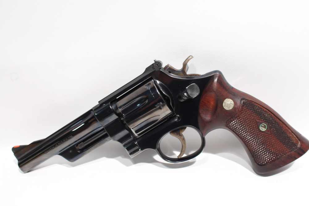 Smith & Wesson Pre 27 357 Mag Owned by Fred Bear of Bear Archery -img-14