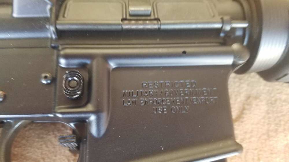 COLT SBR LE MARKED M4LE 556 WITH 10.5" PISTON UPPER & TRIJICON ACOG SCOPE-img-2