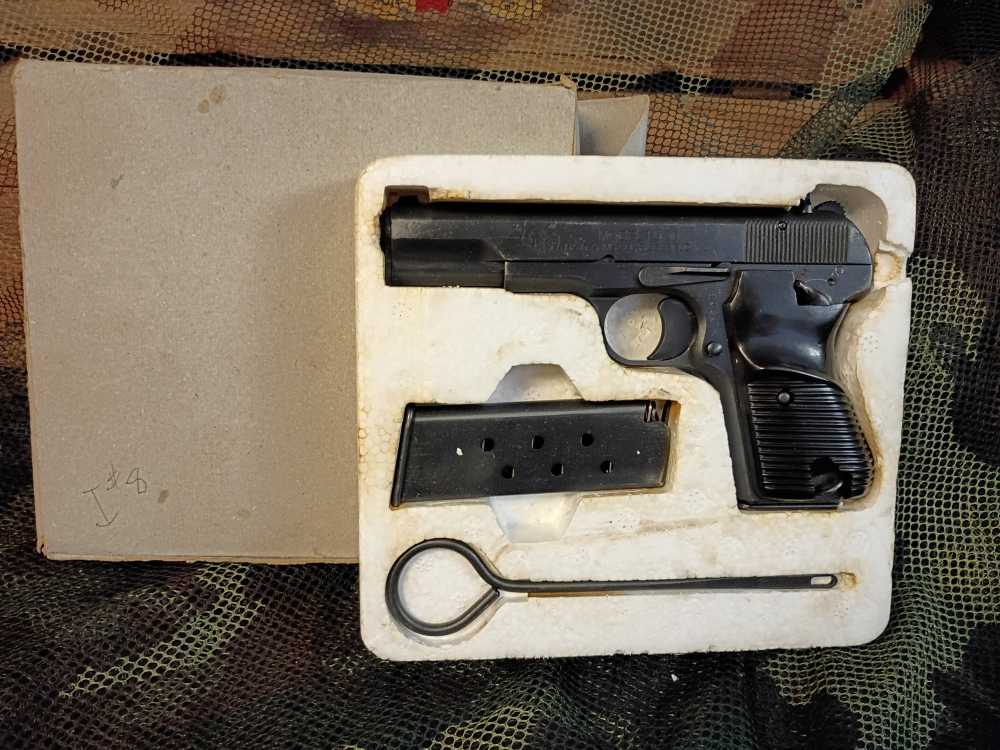 Navy Arms TU-90 9mm (Norinco made Tokarev clone) w/ 3 mags & box-img-2