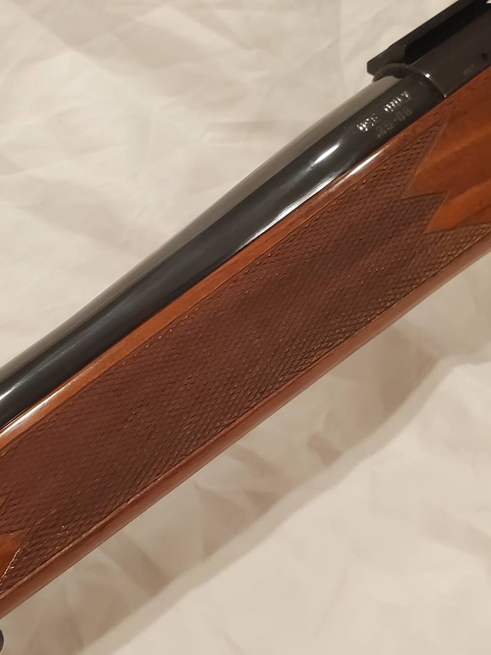 Weatherby Vanguard VGX 25-06 Rem Rifle   STUNNING!-img-9