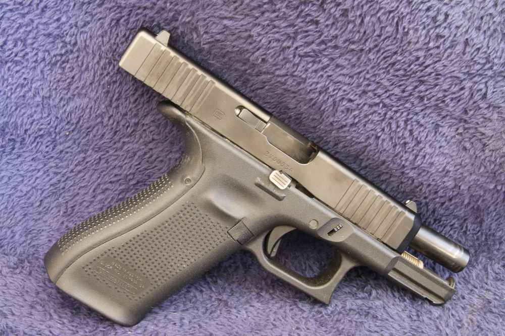 Nice GLOCK G45 Semi-Auto Pistol 9mm 3-17rd. Mags - NO RESERVE-img-5