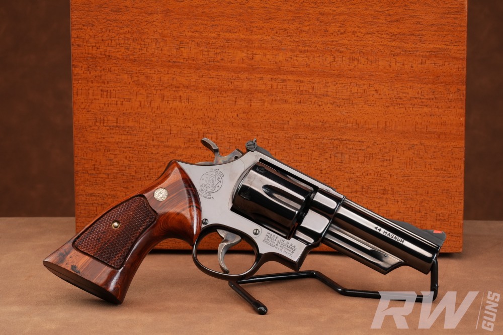 1973 Smith & Wesson Model 29-2 .44 Magnum 4" P&R Factory Blue w/ Case-img-3