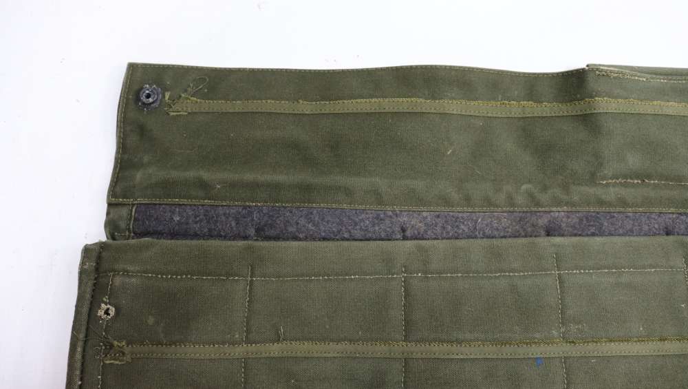 ORG U.S. VIETNAM ERA M-1950 PARACHUTIST WEAPON CASE-img-11