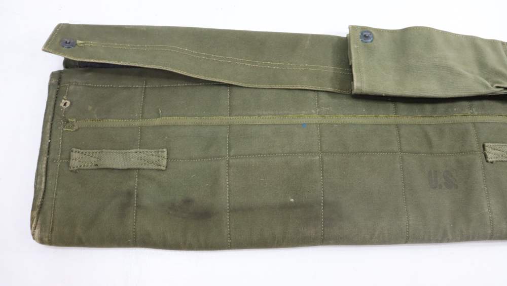 ORG U.S. VIETNAM ERA M-1950 PARACHUTIST WEAPON CASE-img-1