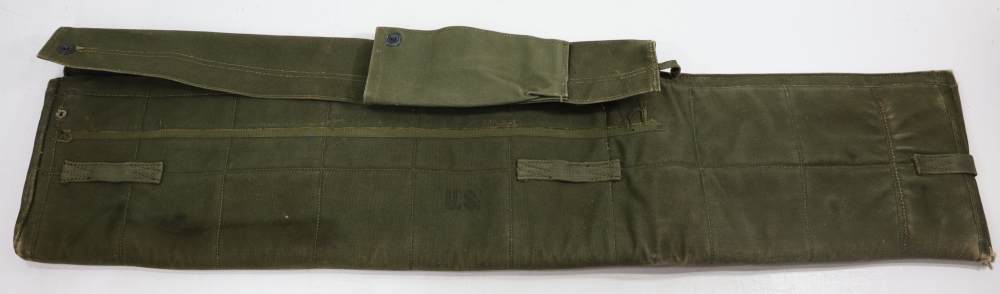 ORG U.S. VIETNAM ERA M-1950 PARACHUTIST WEAPON CASE-img-0