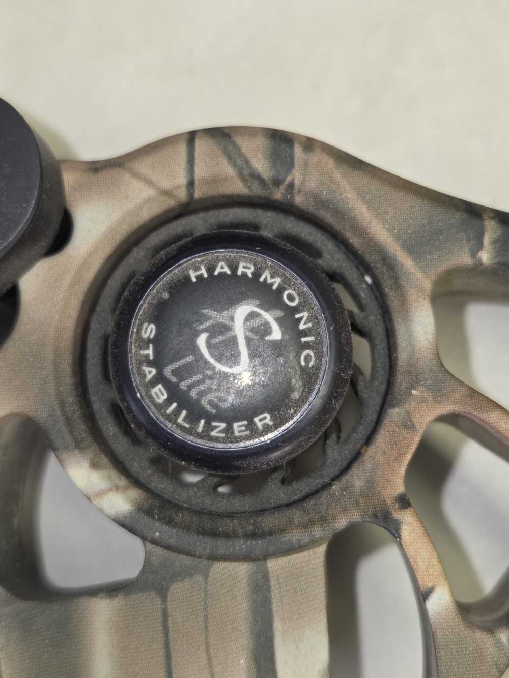 Matthews Monster Chill SDX Compound Bow Used-img-9